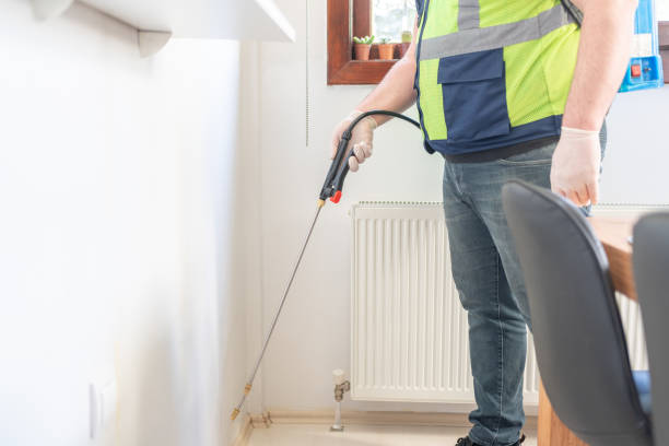 Best Best Pest Control Companies  in Clifton Gardens, NY